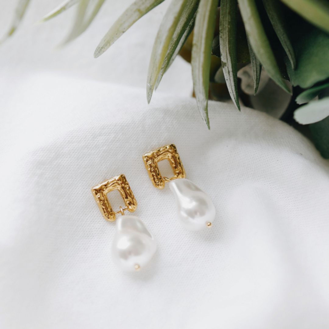 Zabeel Pearl Earrings - Nindae